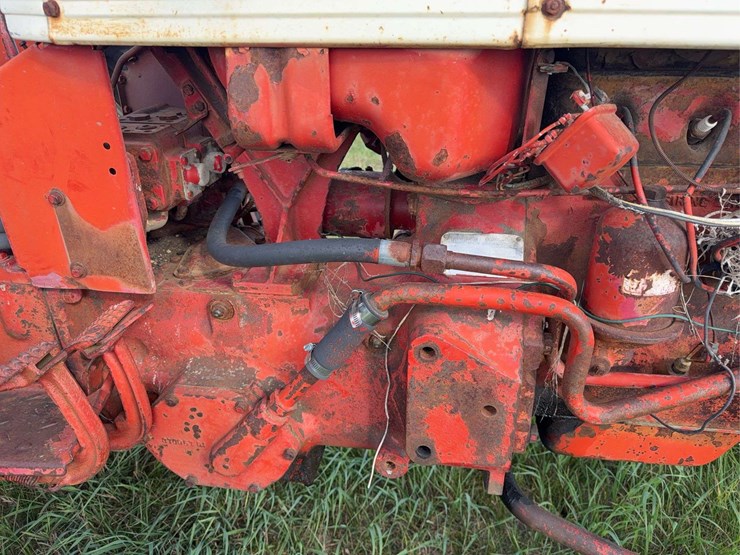 farmall-340-row-crop-image-25