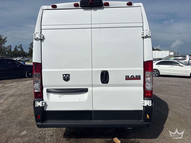 2022-ram-promaster-3500-image-17