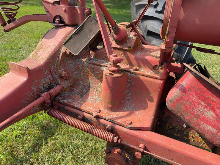 farmall-f-30-image-27