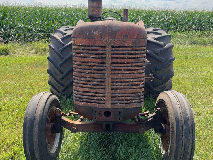international-mccormick-deering-wd-9-image-8