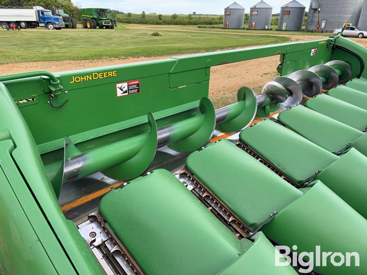 john-deere-608c-image-16
