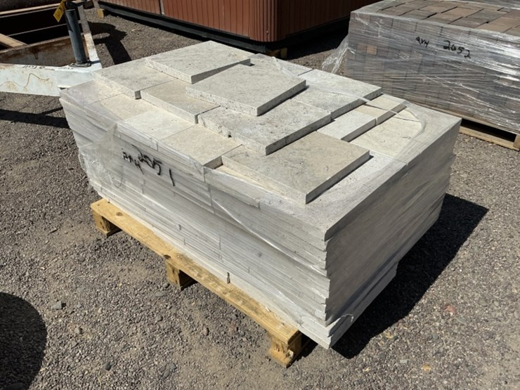 pallet-of-travertine-pavers-image-1