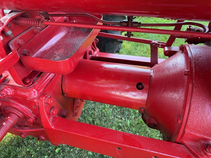 1937-farmall-f-12-image-23