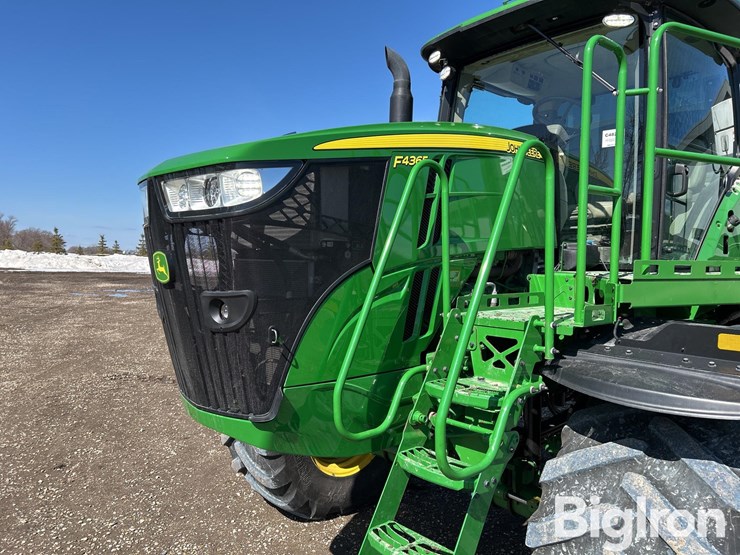 2021-john-deere-f4365-image-9