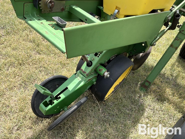 john-deere-2-image-16