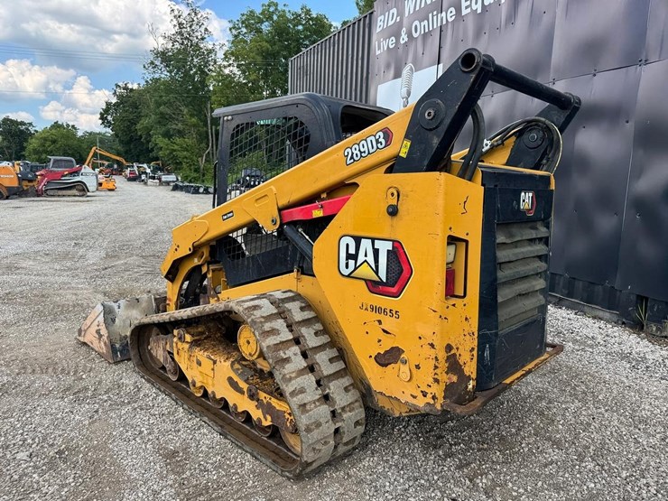 2022-caterpillar-289d3-image-4
