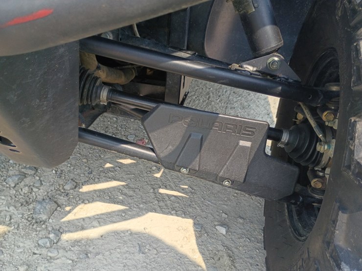 2014-polaris-ranger-crew-image-47