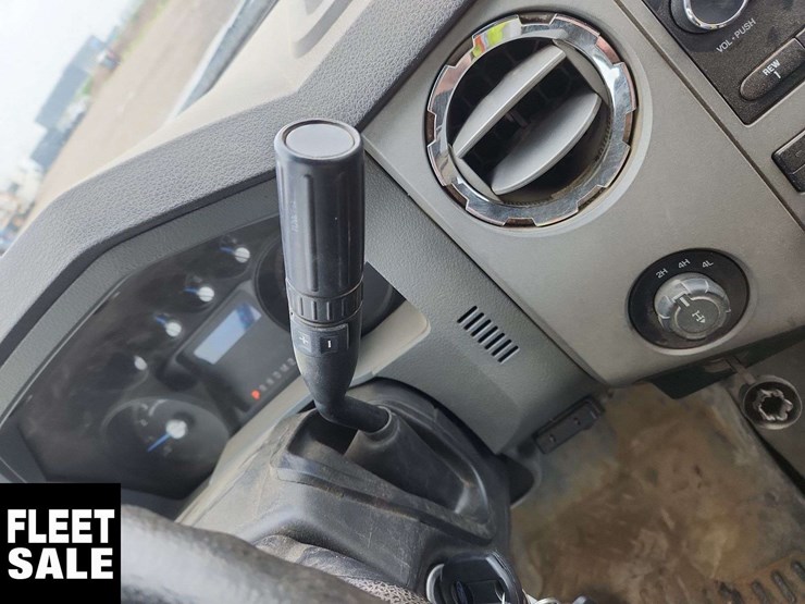 2013-ford-f350-image-22