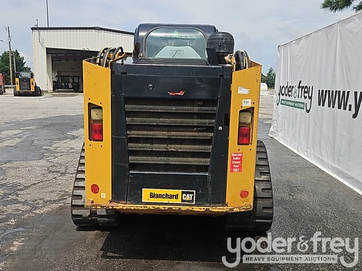 2020-caterpillar-279d3-image-4