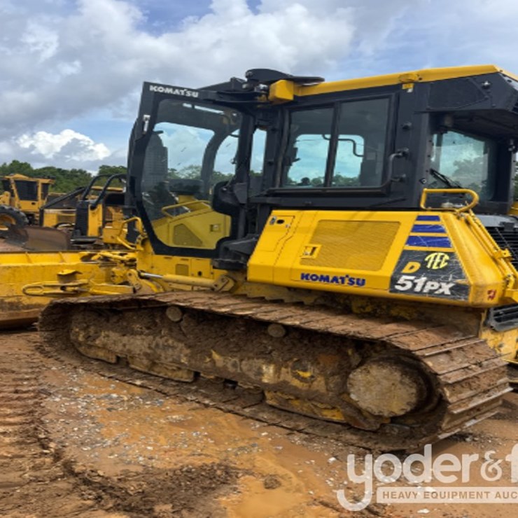 2023 KOMATSU D51PX-24