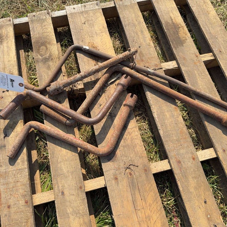 (5) International Harvester Crank Handles