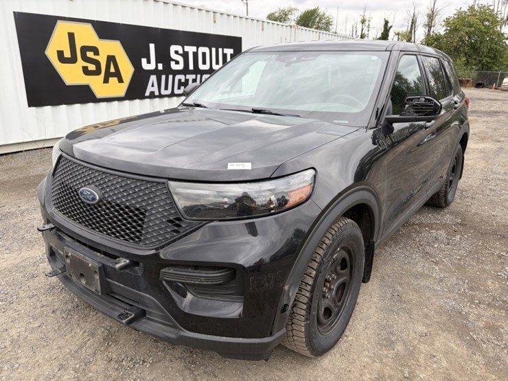 2020-ford-explorer-image-1