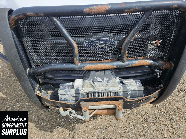 2017-ford-f150-image-33