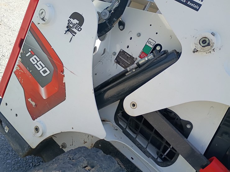 2024-bobcat-t650-image-60