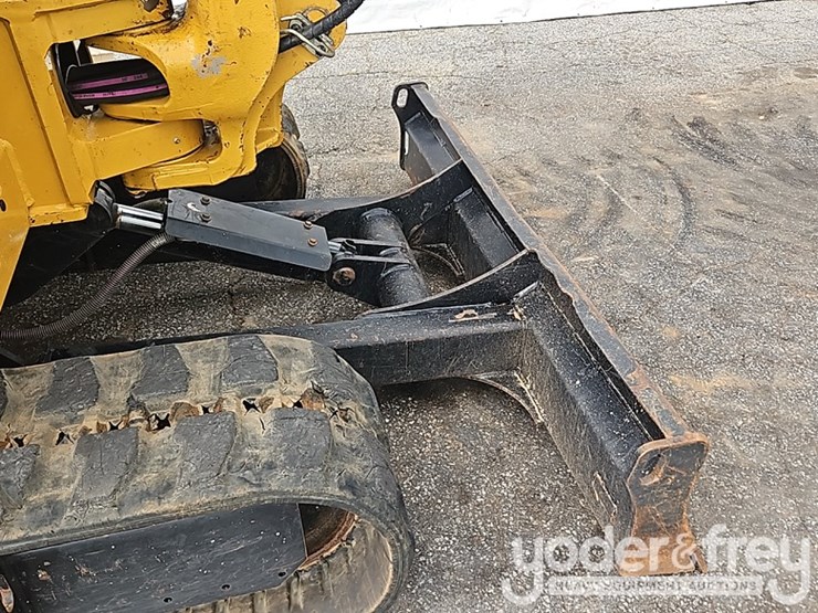 2023-caterpillar-306-cr-image-14