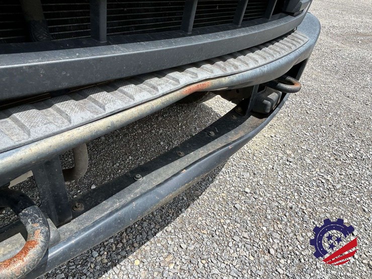 2015-ford-f550-image-29