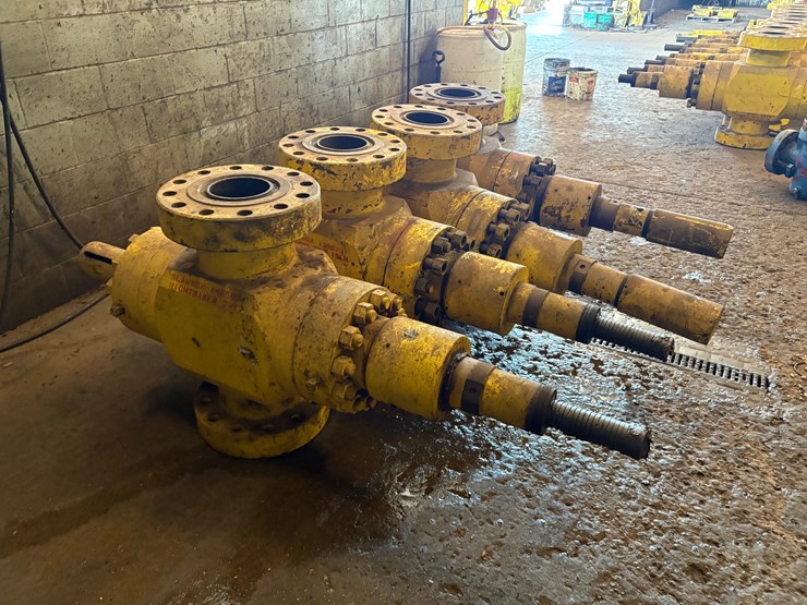 (4x$)-7-1/16”-10k-frac-valves,-field-ready-image-2