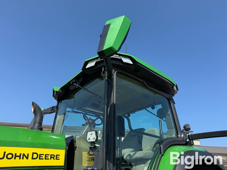 2024-john-deere-8r-370-image-14