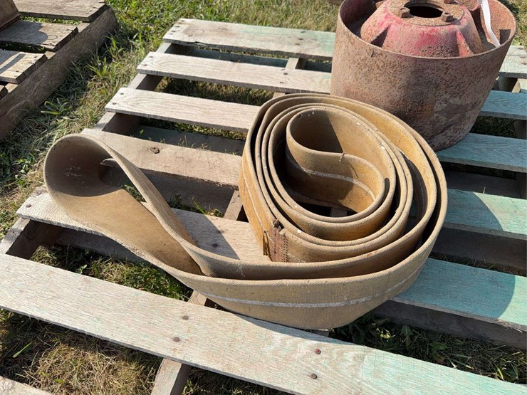 international-harvester-steel-belt-pulley-and-endless-belt-image-2
