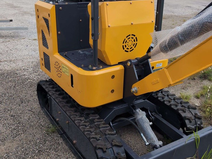zjg-mini-excavator-zj-12-(yellow)-image-3