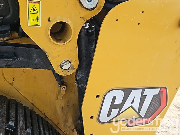 2025-caterpillar-255-image-21