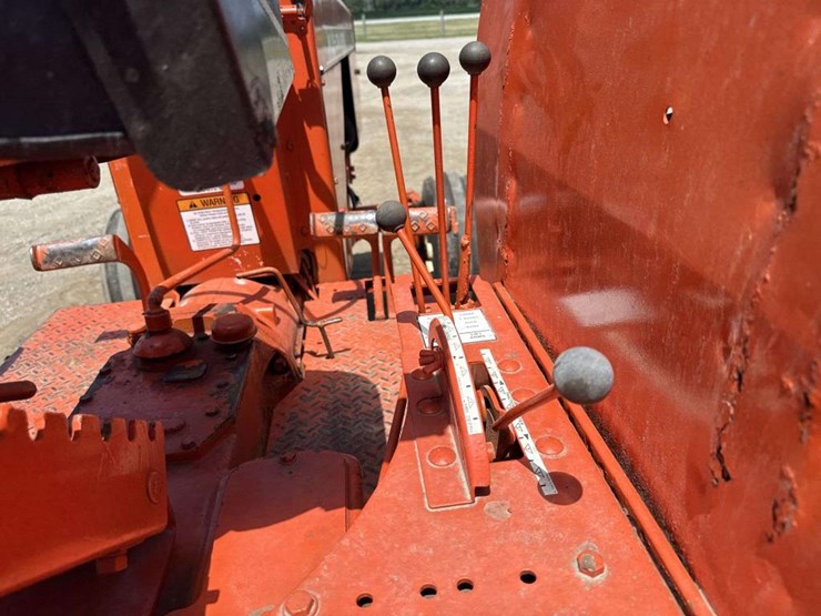 allis-chalmers-185-image-16