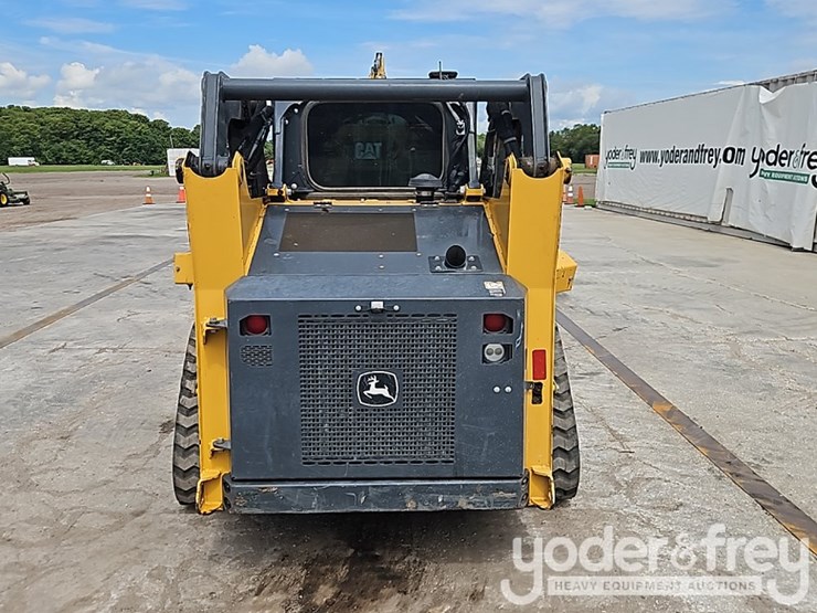 2022-deere-317g-image-23