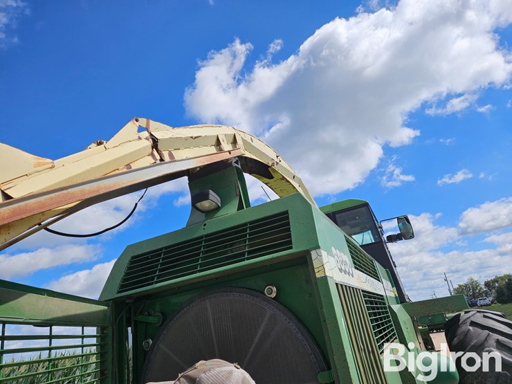 1998-john-deere-6850-image-12