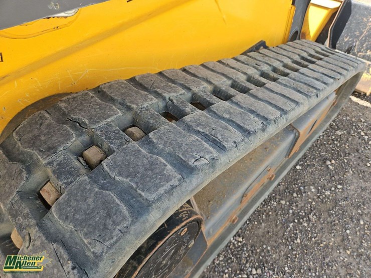 2024-deere-325g-image-36