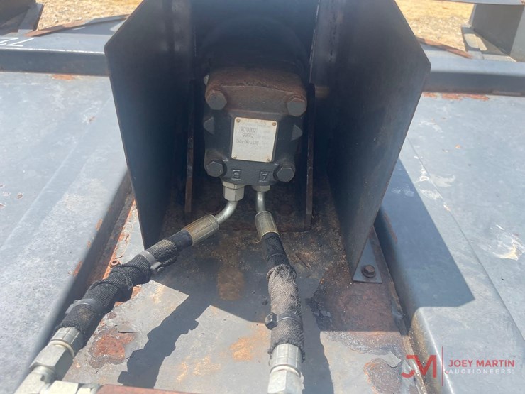 72"-brush-cutter-skid-steer-attachment-image-9