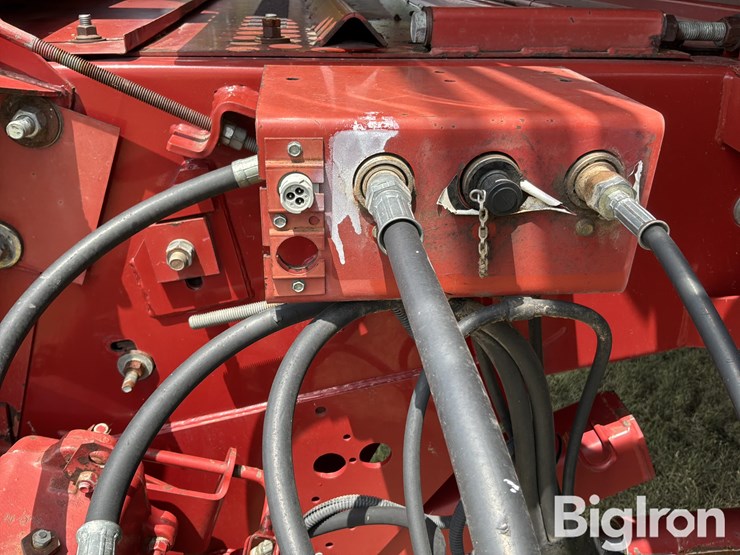 2006-case-ih-2388-image-16