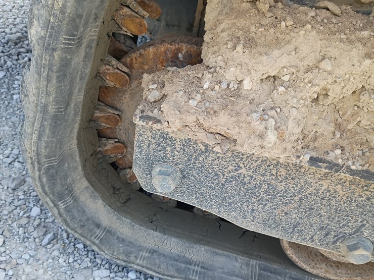 2023-bobcat-t650-image-56