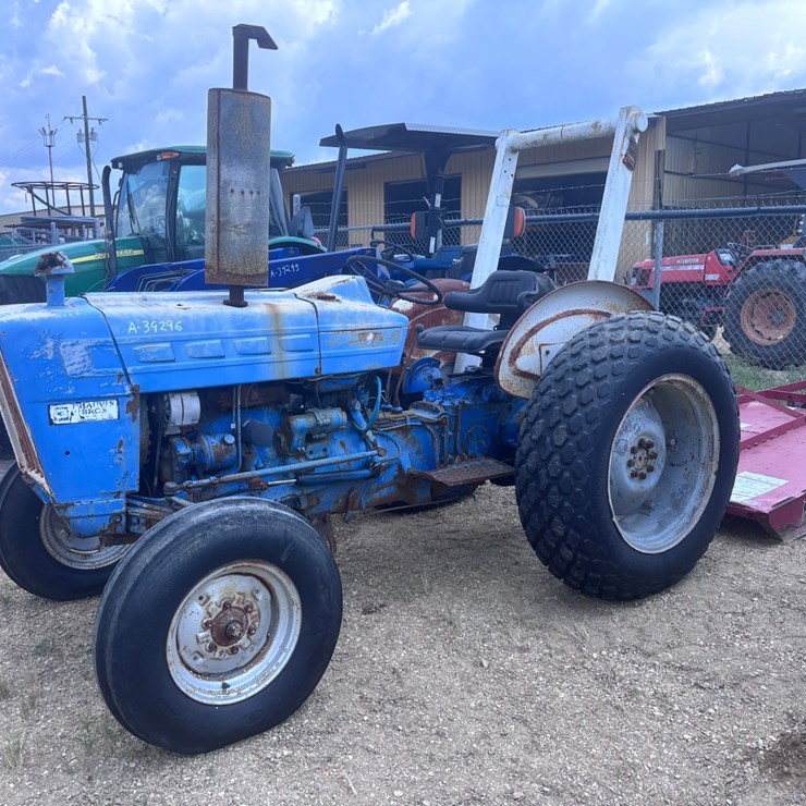 FORD 3000
