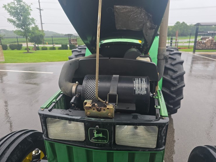 john-deere-5200-image-28