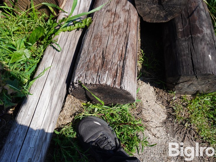 telephone-poles-image-19