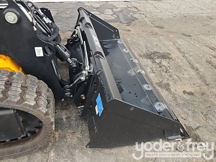 2026-jcb-215t-image-11