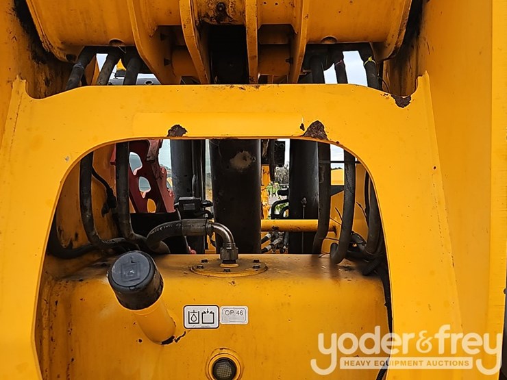 2016-jcb-512-56-image-23