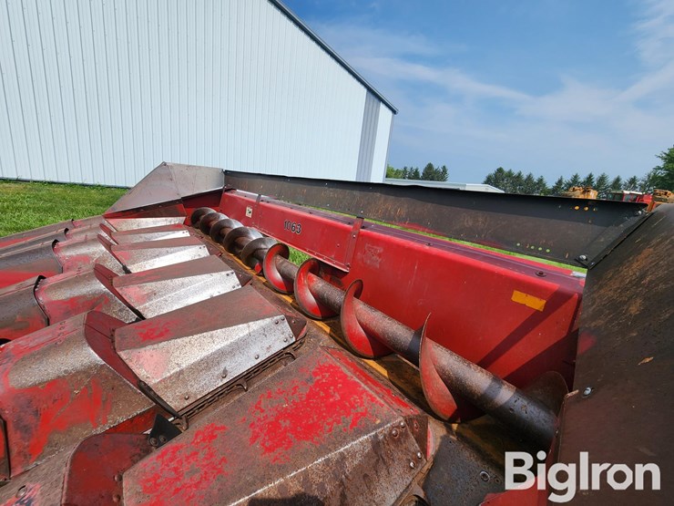 case-ih-1063-image-11