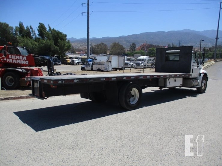 2010-international-durastar-4300-image-3
