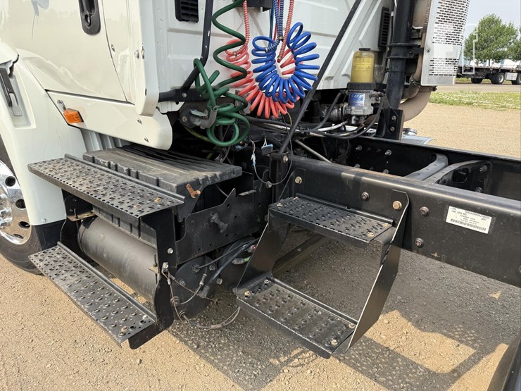 2009-international-transtar-8600-image-49