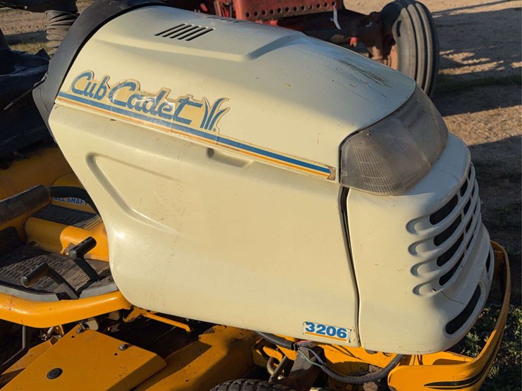 cub-cadet-3206-image-6
