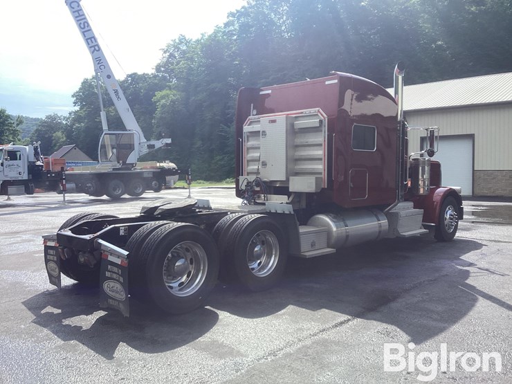 2014-peterbilt-389-image-5