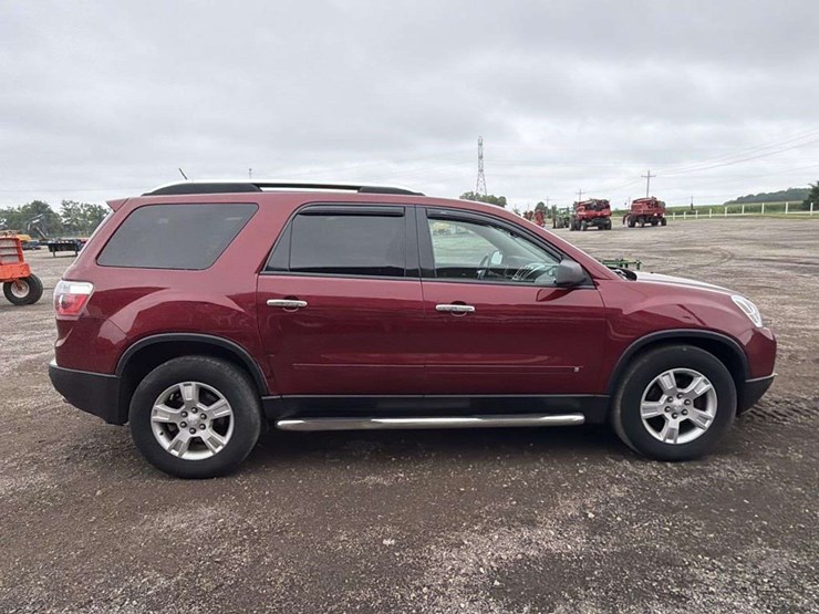 2009-gmc-acadia-image-6