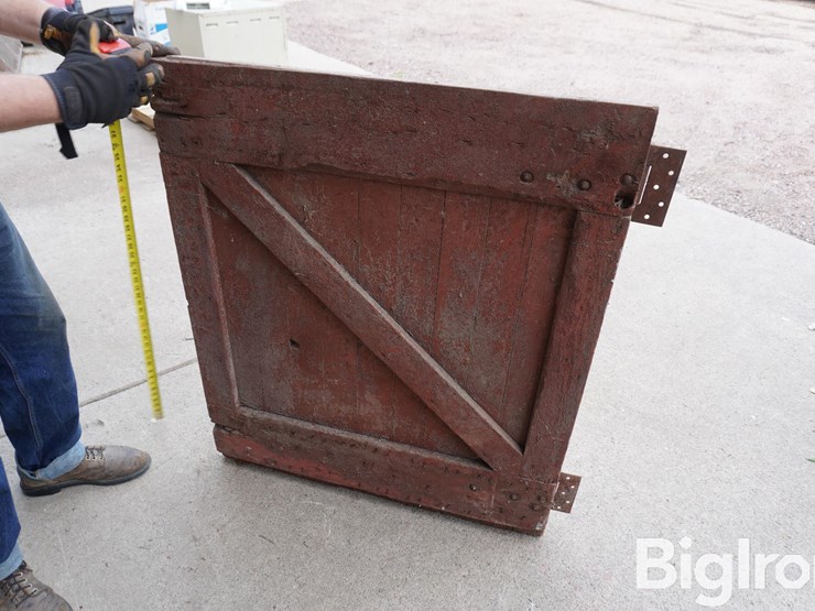 barn-doors-image-4