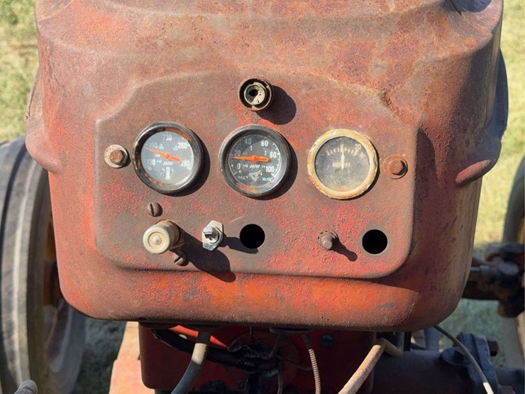 massey-ferguson-55-image-39