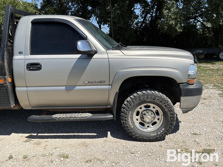 2001-chevrolet-k2500-image-20