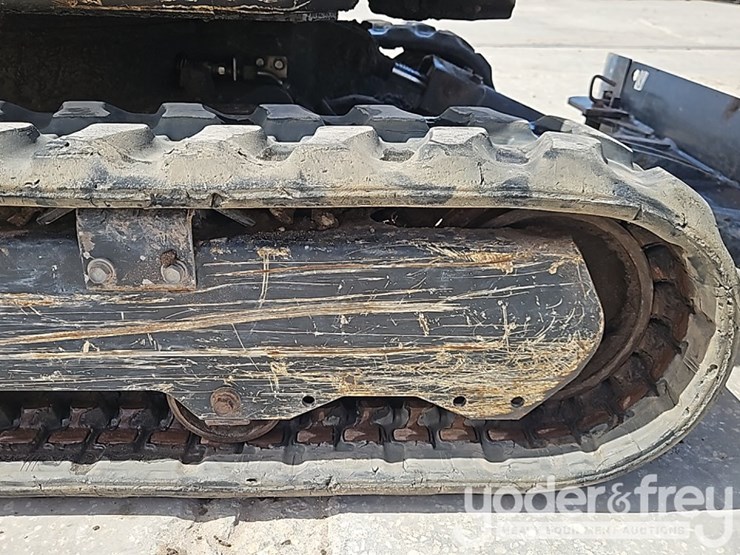 2021-kubota-u17-image-10