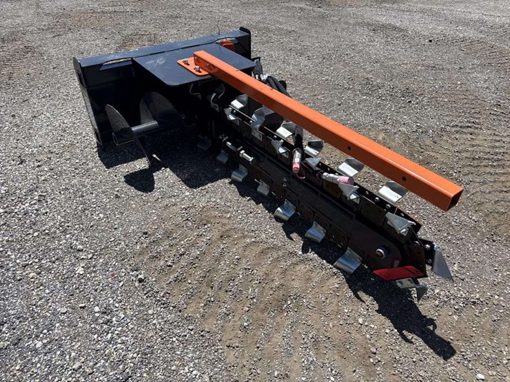 wolverine-tcr-12-48h-skidsteer-trencher-image-5