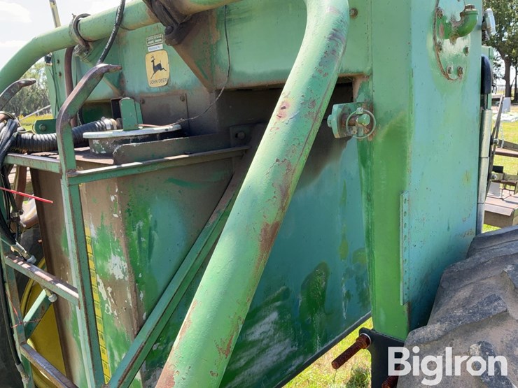 john-deere-700-image-16
