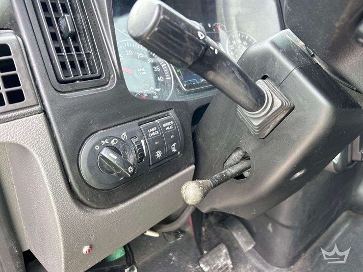 2019-international-mv607-image-14